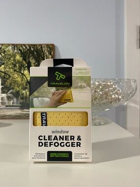 🆕 Travelon Yellow Window Cleaner & Defogger Pad